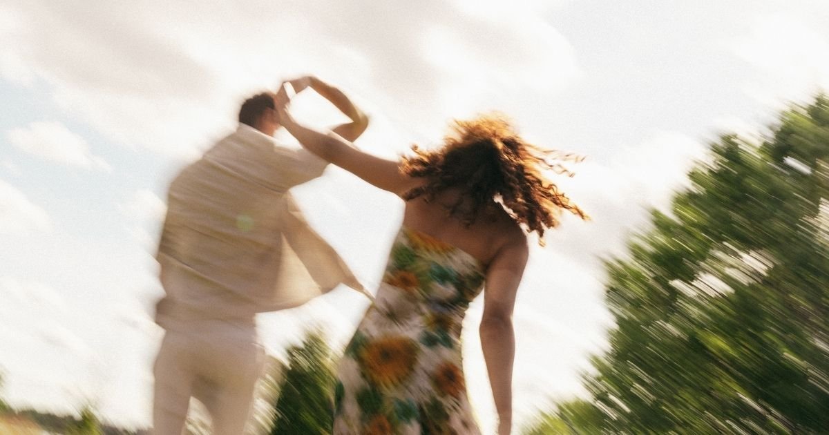 avoidant relationship